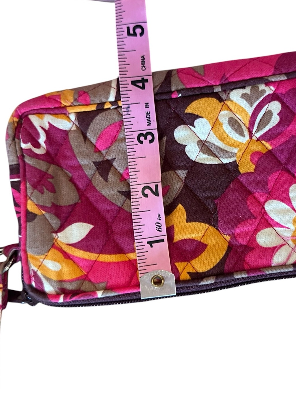 Vera Bradley Carnaby Wristlet Wallet Removable Strap - Picture 4 of 5